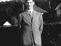 1942051003 Pat Milam