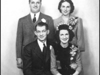 1942121001a Ray & Laura Vandewalle Ray & Angela Hagberg