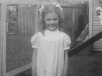 1946071002 Jeannie DeClerck