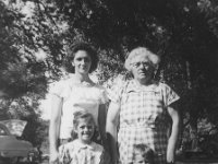 1950071001 Iris-Angela-Jeane-Keith Kerschieter