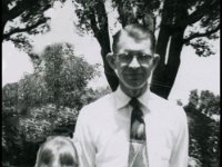 1955075001a Patrica and Raymond Hagberg - 1912-30th St Moline IL
