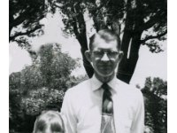 1955075001b Patrica and Raymond Hagberg - 1912-30th St Moline IL