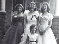 1956 06 01 Friend Donna-Jeannie-Julie DeClerck