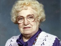 1980028001a Laura Waem