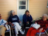 1990071001 Helen-Donna-Laura DeClerck