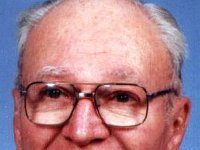 1992041001a Omer DeClerck