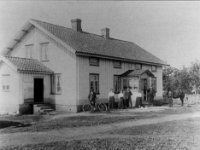1910061001 August Johannesson Family at Haggarden - See name