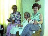 1980052017 Laura Waem - Palmyra DeClerck - Helen Vermuelen - East Moline IL