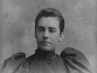 1890011001 Louise Jamieson