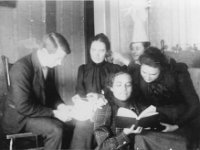 1899091001 Nora & Clara Jamieson & Friends