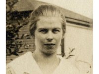 1911061001a Emma Peterson