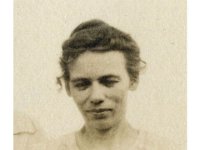 1911061001b Mary Peterson