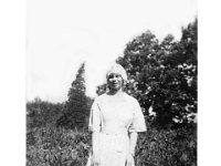 1919091002a Emma Peterson