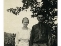 1920051002A Wallace and Emma Jamieson