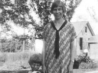 1926071002 Lorraine & Emma  Jamieson - Nelson Home