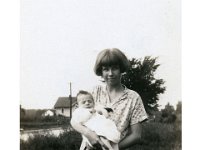 1927082001 Jeanette Nelson and Robert Jamieson