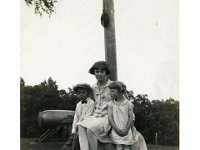 1928071001 4x6 Vernie & Lorraine Jamieson - Jeanette Nelson