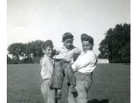 1933071001 Robert Jamieson and Bob G