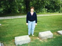1997000068 Darrel Betty & Darla Family Photos - East Moline IL : Becky Dexter