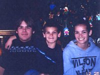 2003122001  Ben-Susie-Sam Ade