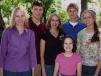 2007117001 Sarah 24 -Tim 19 - Rachel 23 - Dan 21 - Martha 17 - Mary 9 ADE - Moline IL jpg