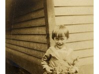 1924091001 Irvin McLaughlin - 16th St - 13th Ave Moline IL - 3 years