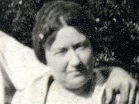 1925071001c Daisy McLaughlin - 16th St - 13th Ave Moline IL