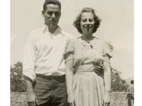 1941071001b Irvin McLaughlin - Lorraine McLaighlin