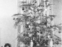 1944122005 Betty McLaughlin Xmas Presents