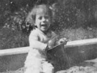 1945051004 Betty McLaughlin