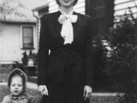 1945061003 Lorraine & Betty McLaughlin
