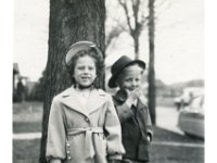 1948041003 Betty McLaughlin - Bill Lapsey - Easter - Moline IL