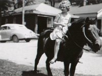 1949071003 Betty McLaughlin at Sheldons-Bill
