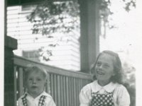1949081007  Bill & Betty McLaughlin