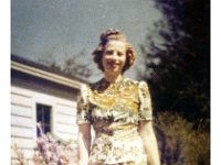 Copy of 1945071009  Betty & Lorraine McLaughlin - Moline IL