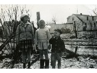 1950041001 Kay Johnson-Betty & Bill McLaughlin - Moline IL