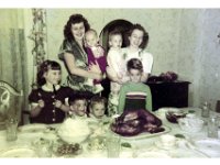 1950121002a Marilyn & Bob Jamieson-Bonnie-Lorraine-Betty McLaughlin-Tim-Bill-Steve - Xmas at Emmas