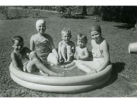 1952072003 Mike Hanson - Betty- Bil McLaughlin - Debby-Sandy Hanson - Moline IL