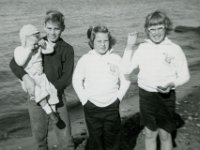 1960101010a Brian-Bill-Becky-Bonnie McLaughlin - Hampton IL