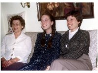 1982111002 Lorraine McLaughlin - Darla & Betty Hagberg- Thanksgiving - Moline IL