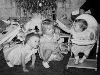 1943121003a Betty-Kay-Nancy