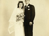 1946055001 Evelyn & Camille Goethals - East Moline