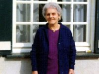 1974101001 Estella Vermuelen