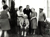 1975 07 01 Don DeClerck & Robaeys Family