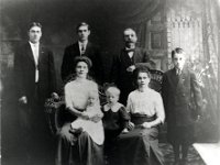 1920121001 Thornblooms