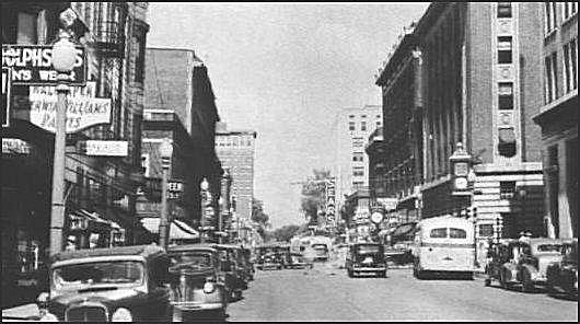 oldmol04.jpg (47797 bytes)